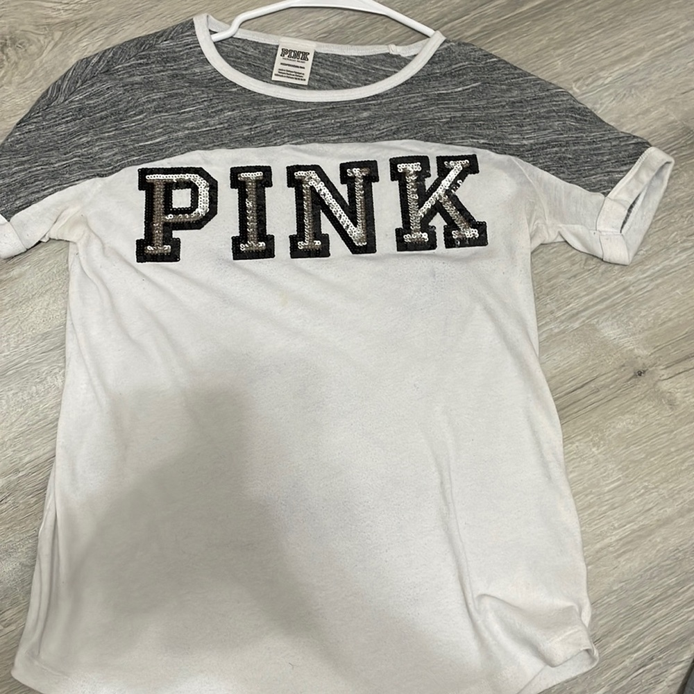 VS PINK TOP